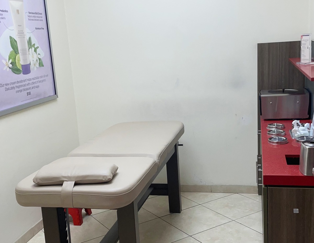 Reserve Your Bikini Wax in Bolingbrook at European Wax Center
